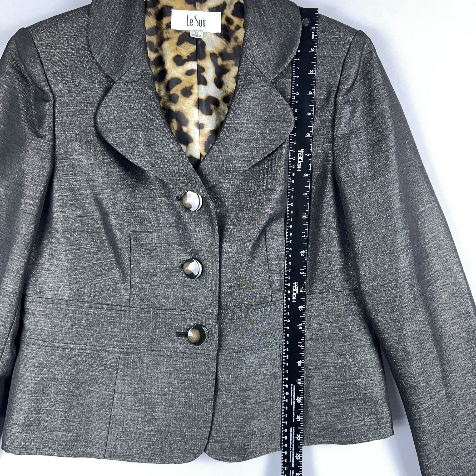 Le Suit Blazer Jacket Womens Size 12 Gray Leopard Print Lining Notched Collar