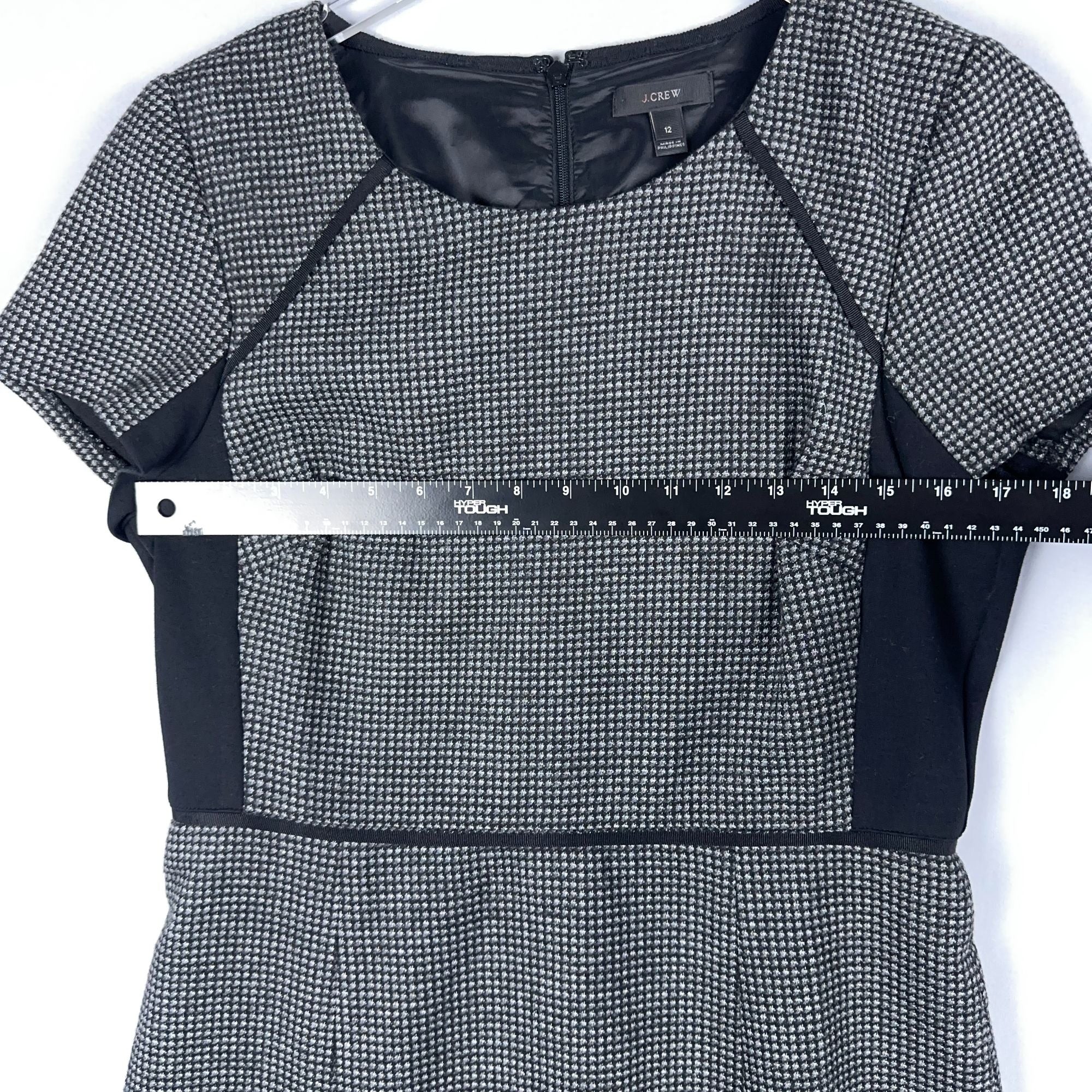 J. Crew Dress Houndstooth Knit Flare Women Size 12 Gray Black Short Sleeve