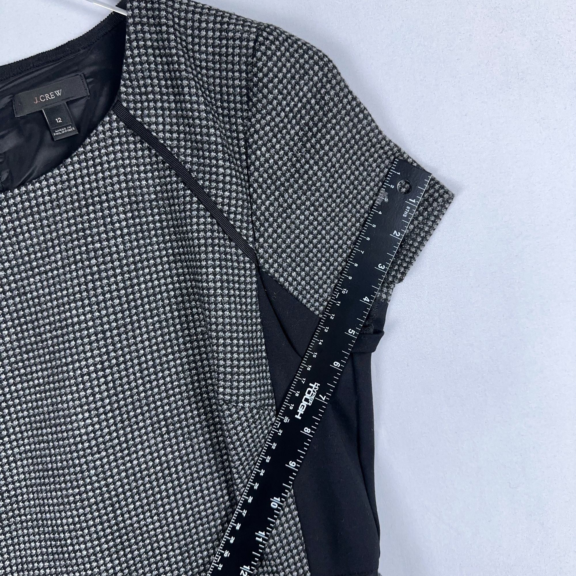J. Crew Dress Houndstooth Knit Flare Women Size 12 Gray Black Short Sleeve