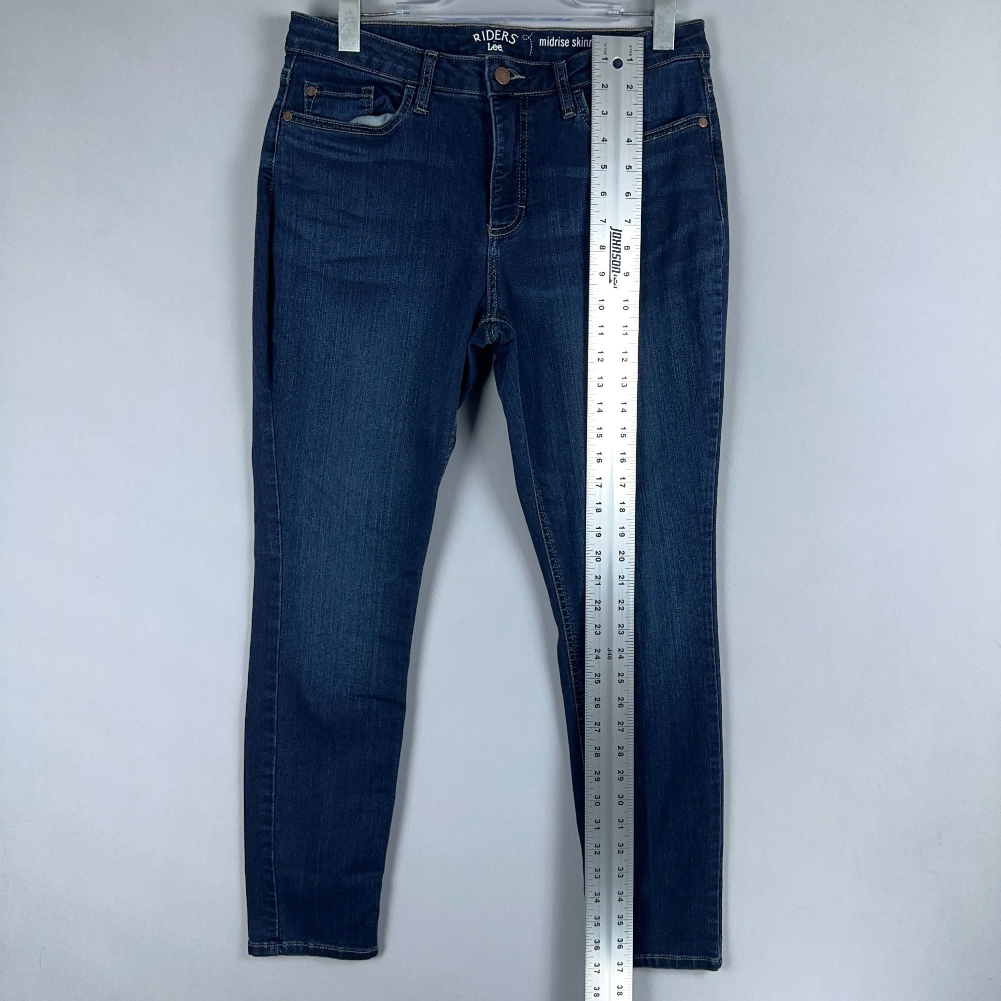 Riders By Lee Jeans Womens Size 14 Skinny Mid Rise Blue Dark Wash