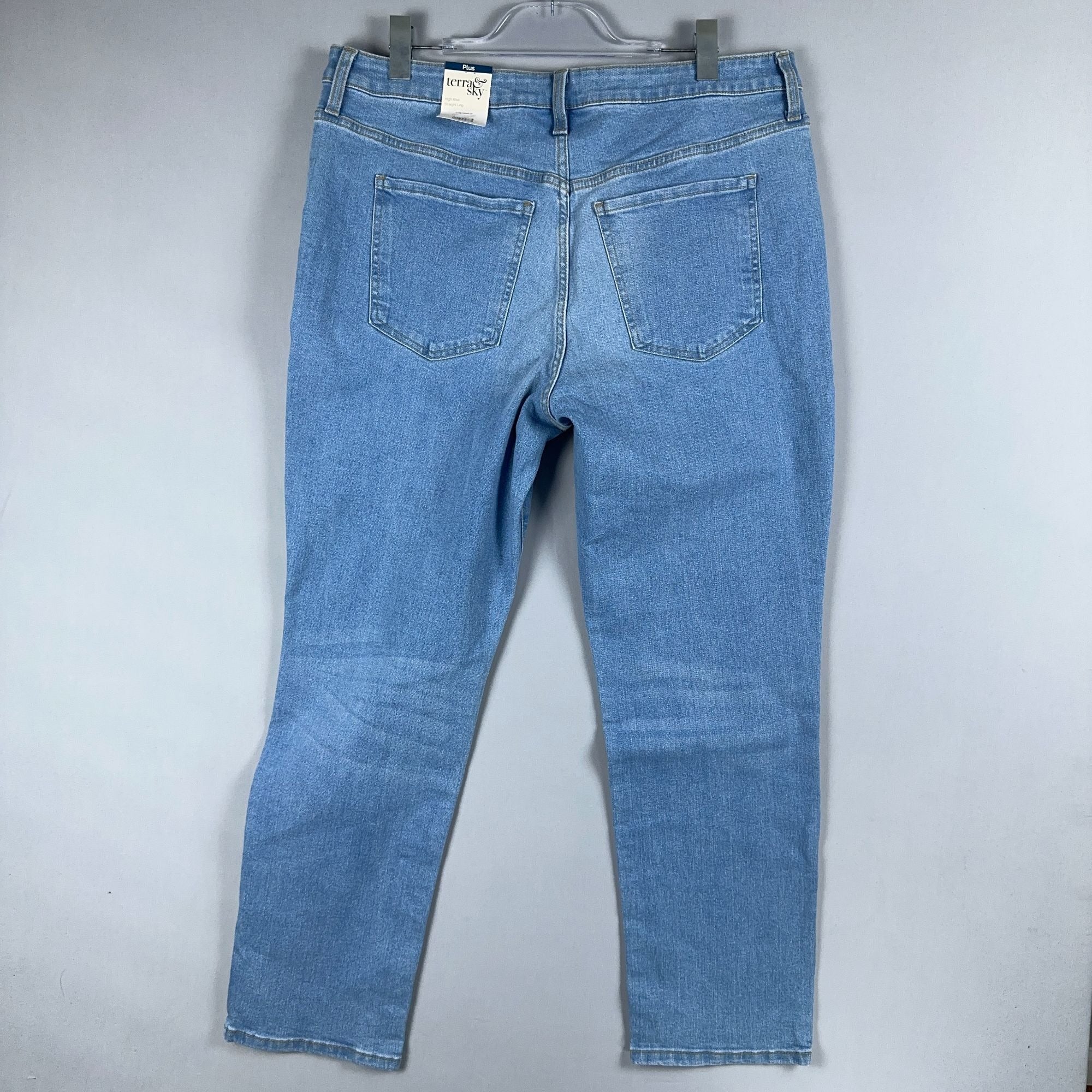 Terra Sky Size 14W Straight Leg Jeans High Rise Blue Light Wash