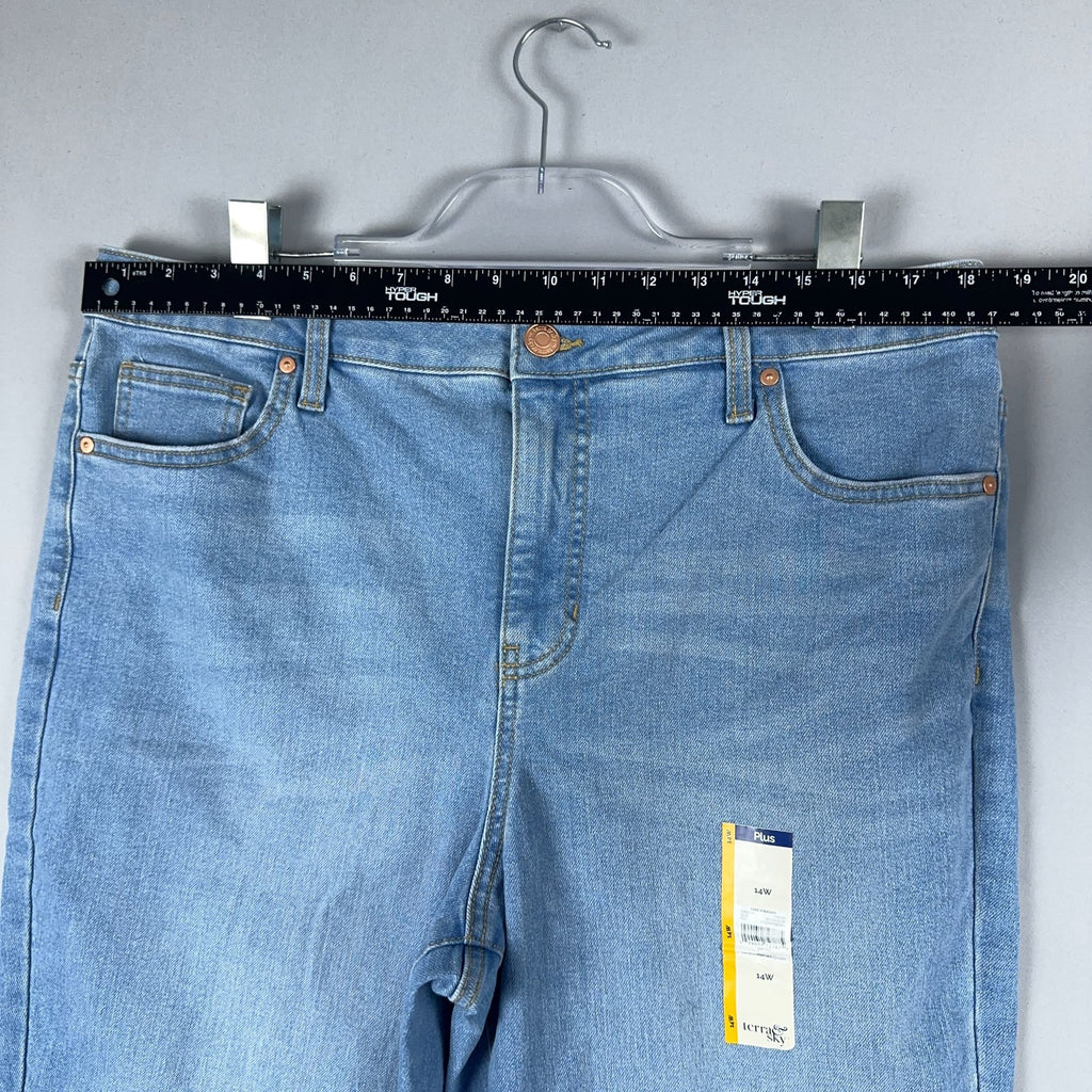 Terra Sky Size 14W Straight Leg Jeans High Rise Blue Light Wash