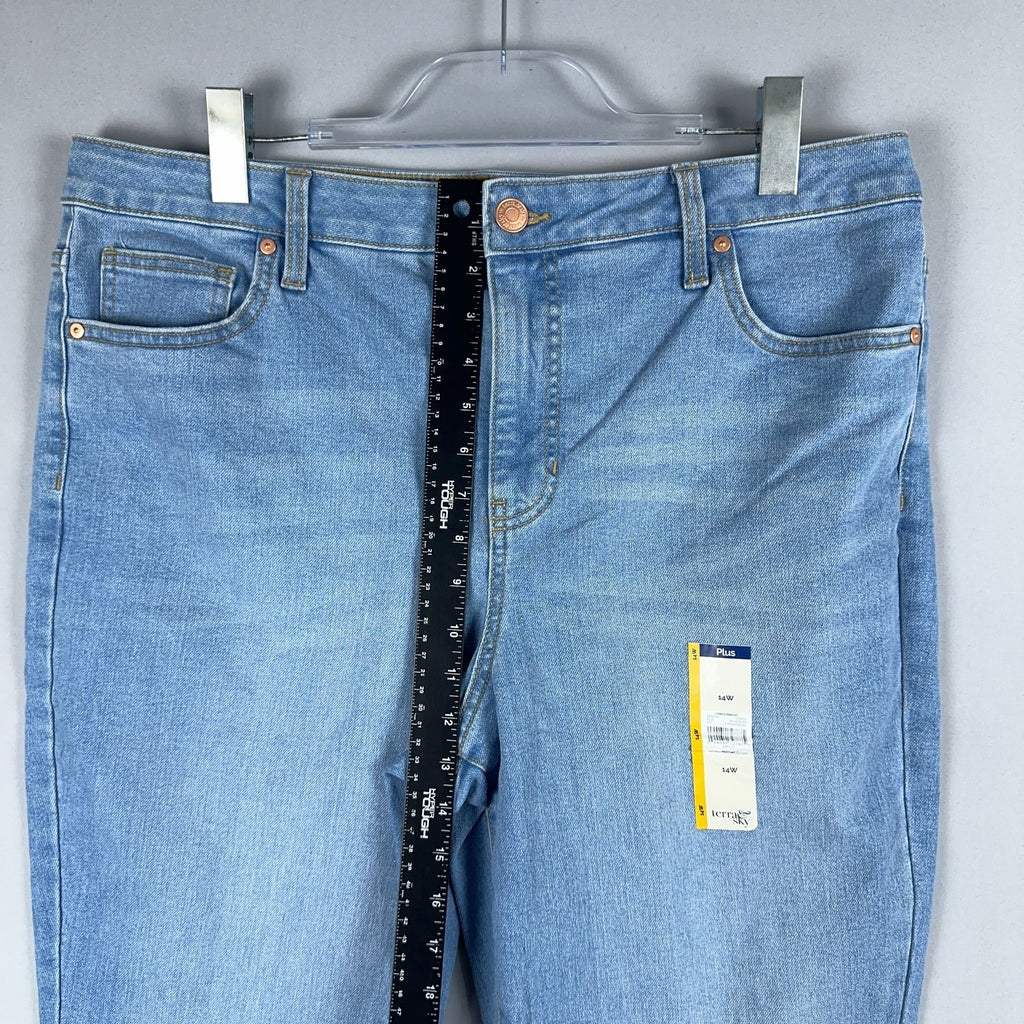 Terra Sky Size 14W Straight Leg Jeans High Rise Blue Light Wash