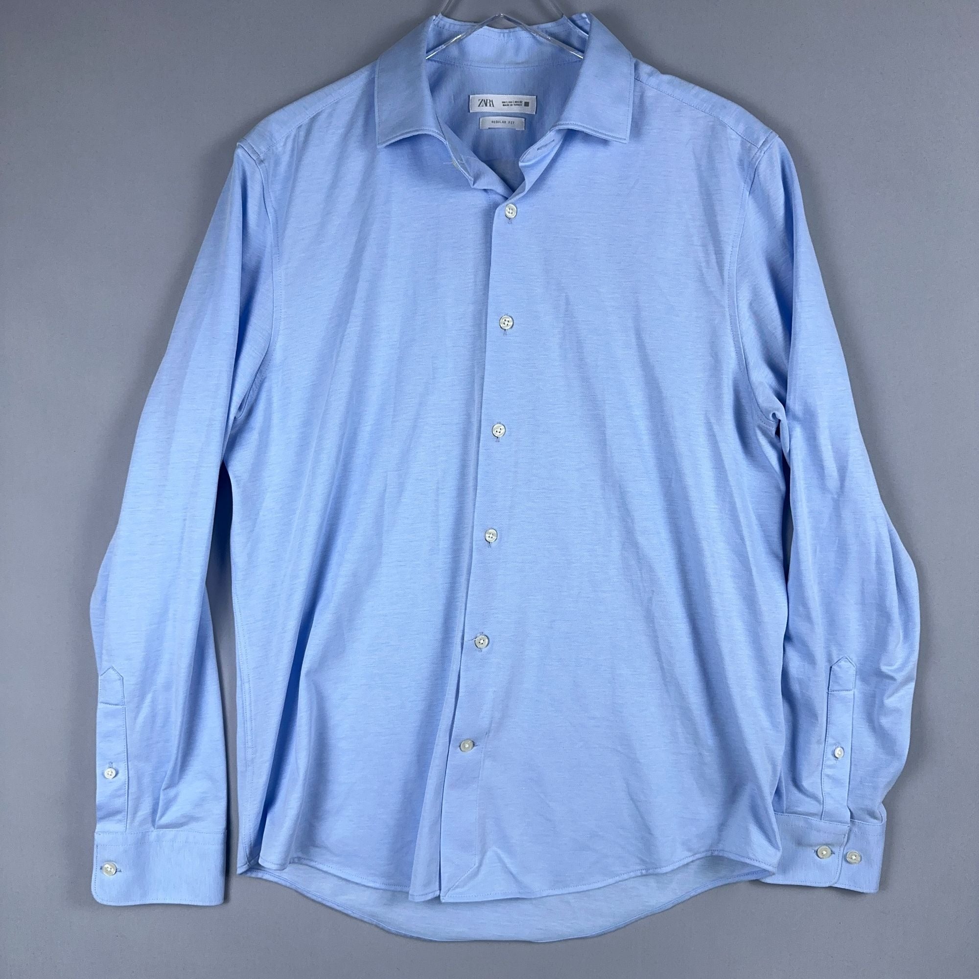 Zara Button-Down Shirt Size Large Light Blue Regular Fit Long Sleeve