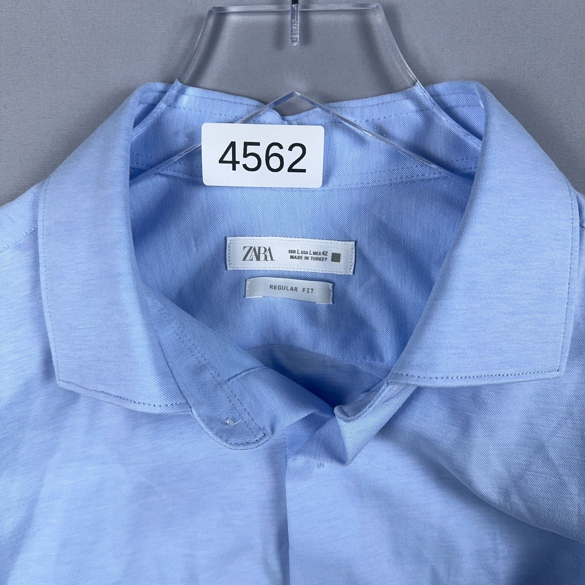 Zara Button-Down Shirt Size Large Light Blue Regular Fit Long Sleeve