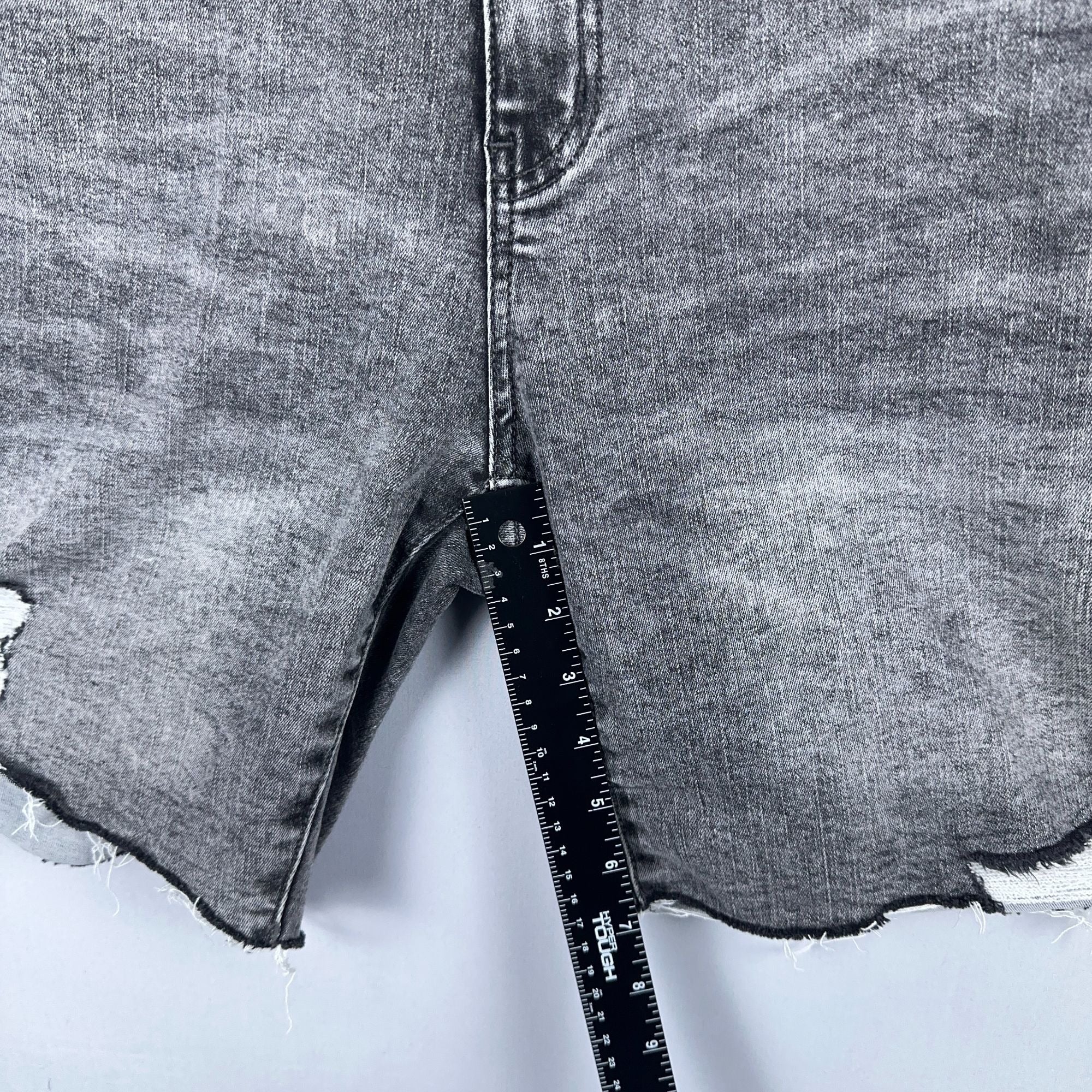 Time And Tru Womens Bermuda Shorts Size 18 High Rise Gray Distressed Frayed Hem