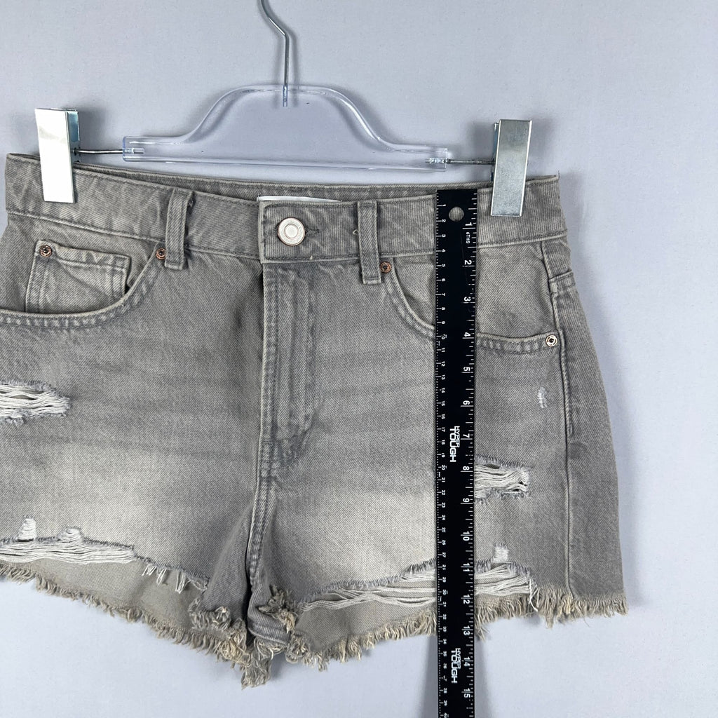 Denim Co Shorts Size 6 Cut Off 100% Cotton  Gray Medium Wash Distressed Raw Hem