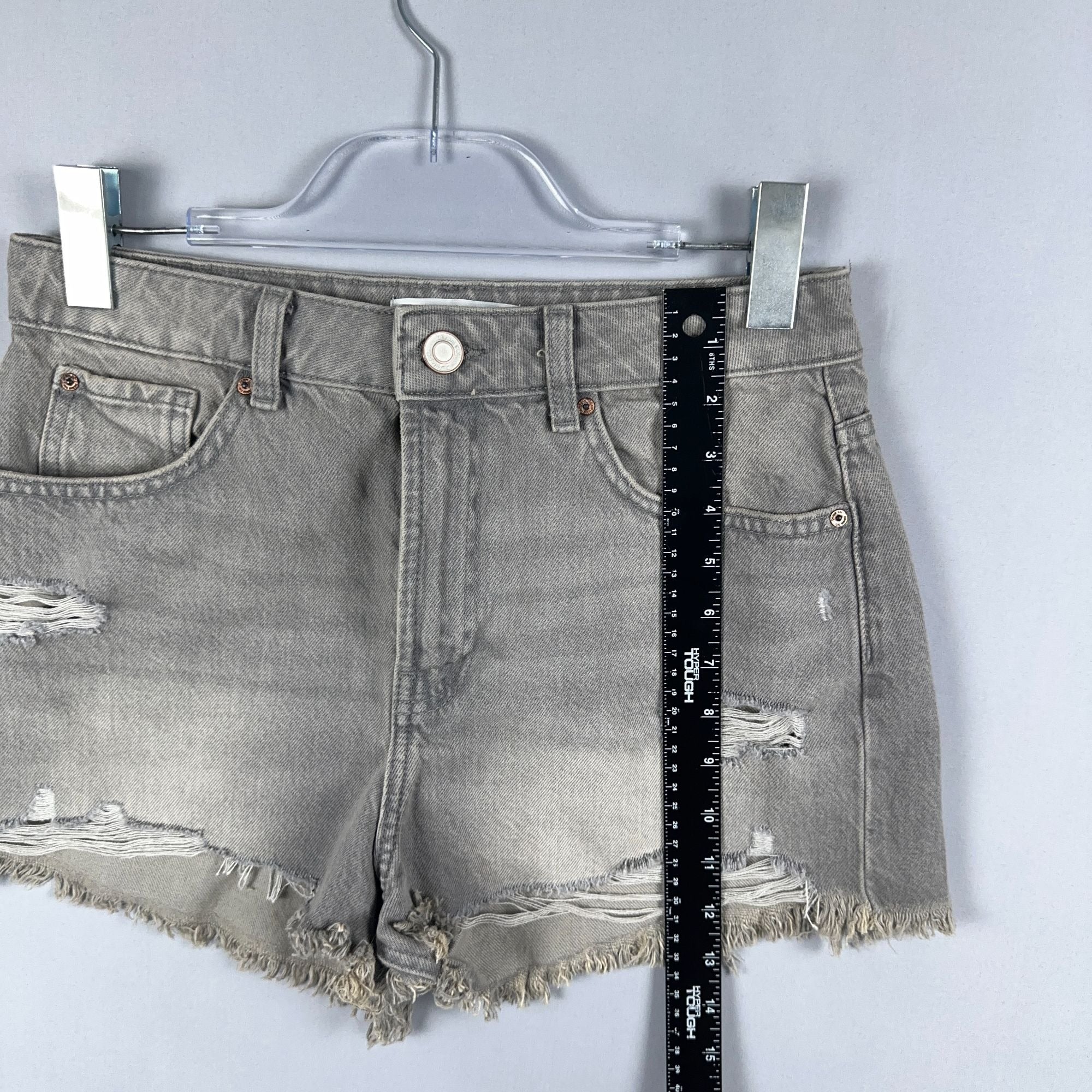 Denim Co Shorts Size 6 Cut Off 100% Cotton  Gray Medium Wash Distressed Raw Hem