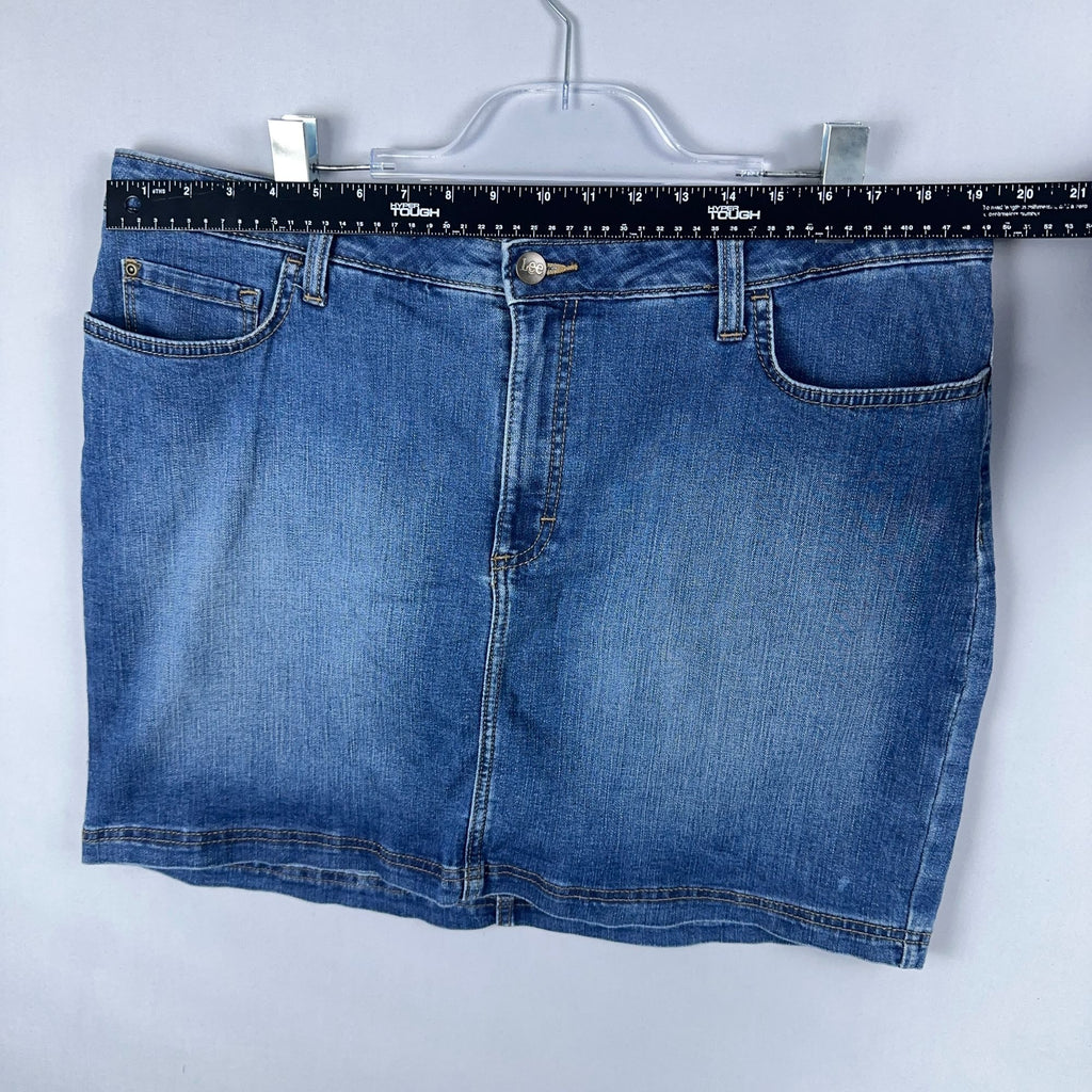 Lee Skort Mid-Rise Womens Size 18 Blue Medium Wash Regular Fit Stretch