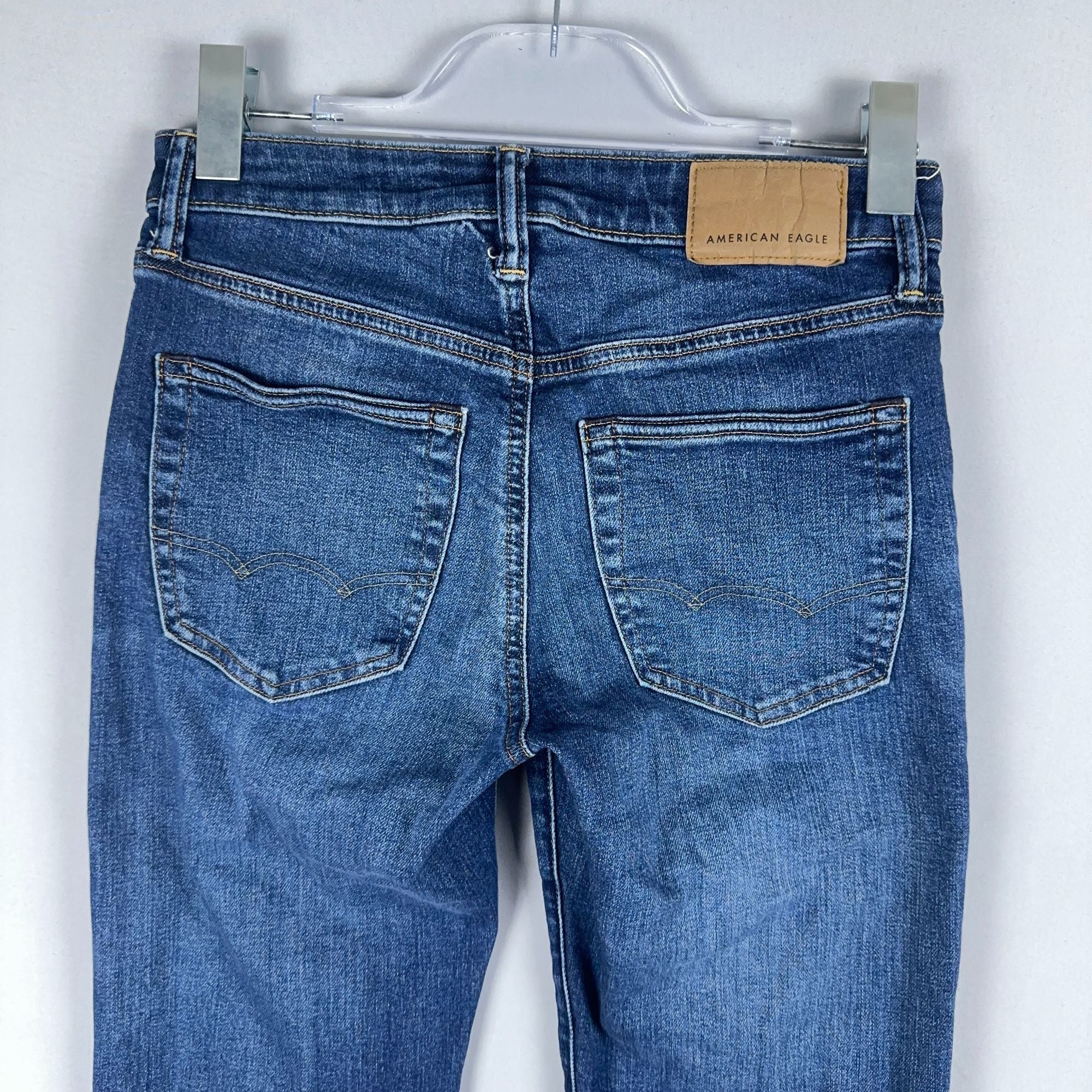 American Eagle Jeans Size 26x28 Slim Straight Leg  Blue Medium Wash