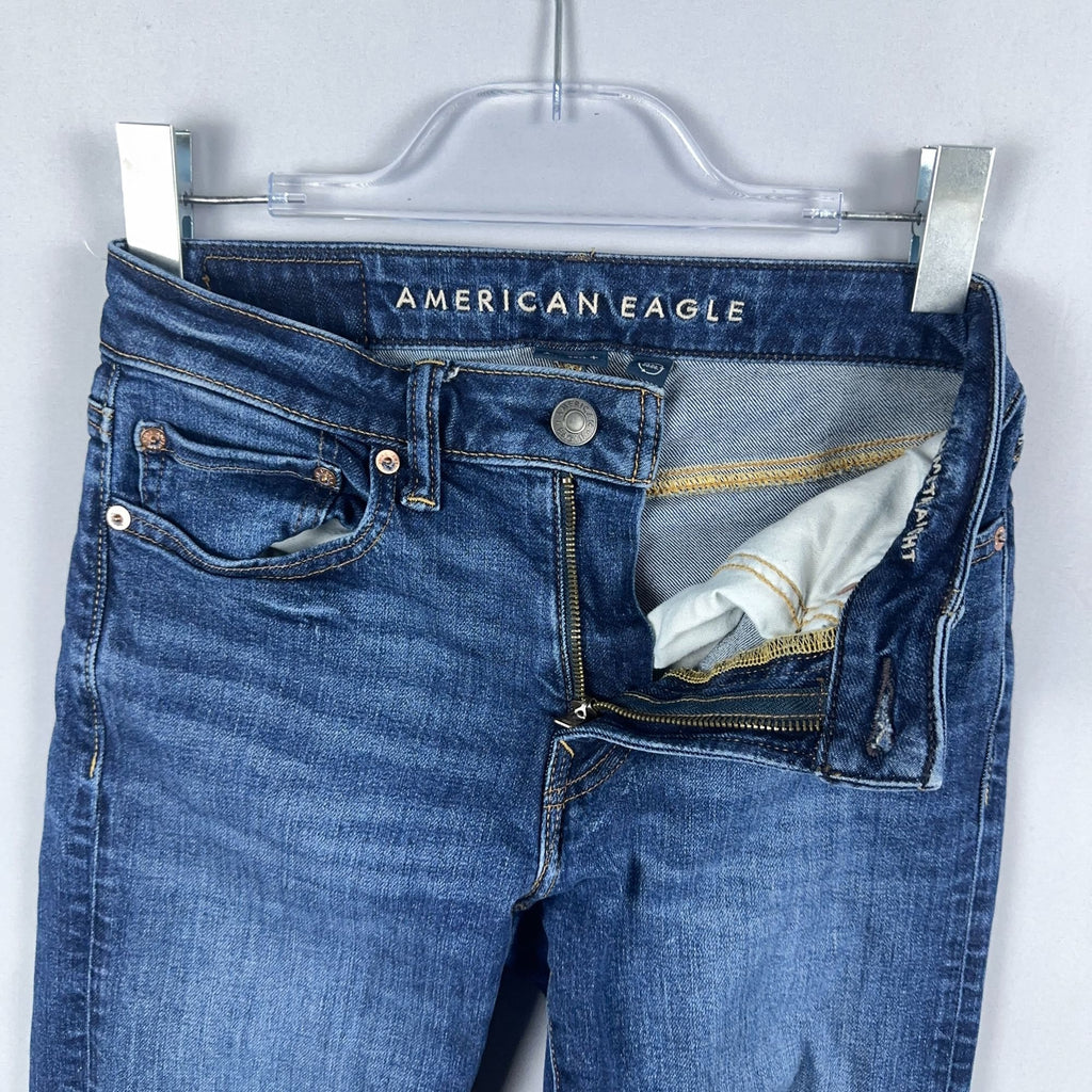 American Eagle Jeans Size 26x28 Slim Straight Leg  Blue Medium Wash