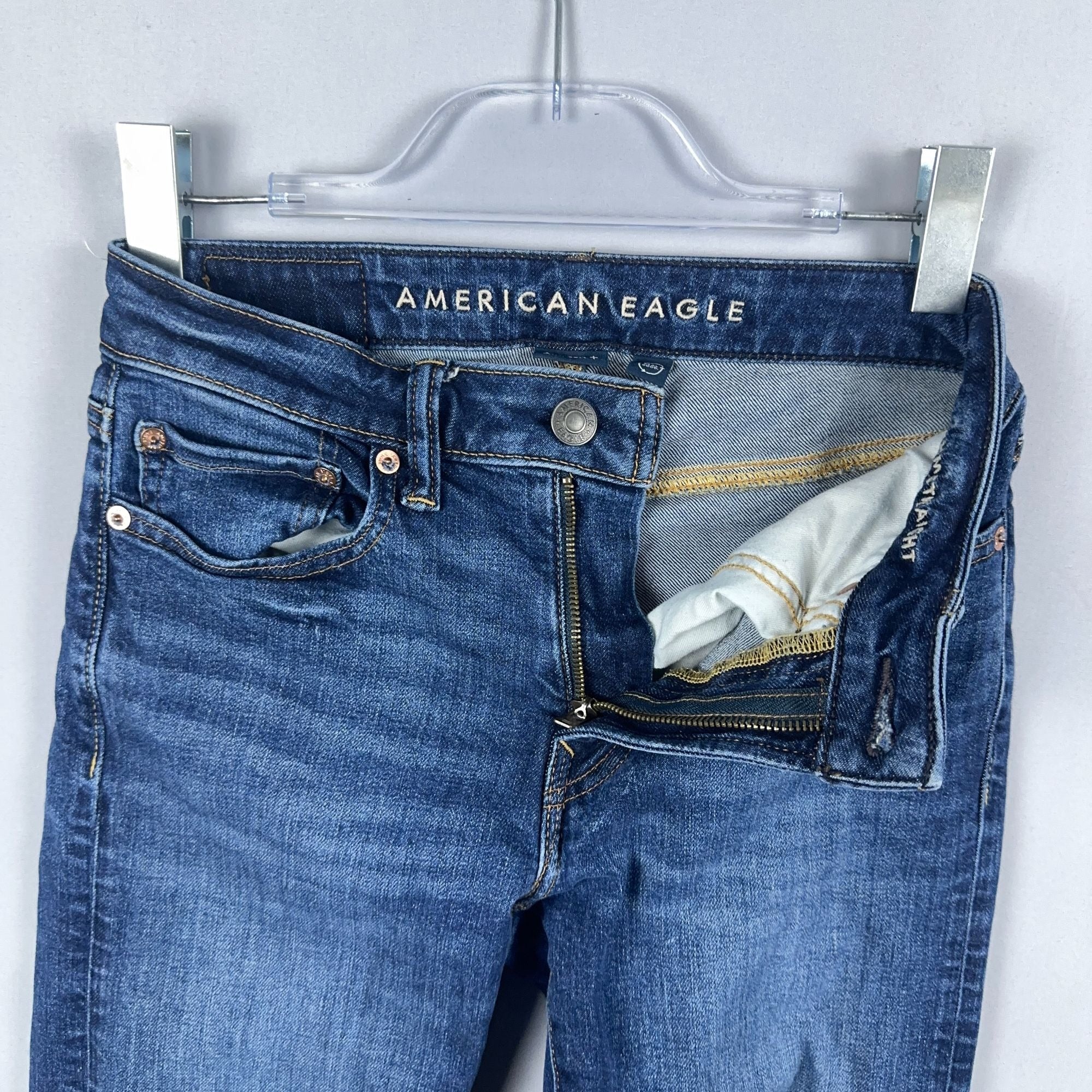 American Eagle Jeans Size 26x28 Slim Straight Leg  Blue Medium Wash