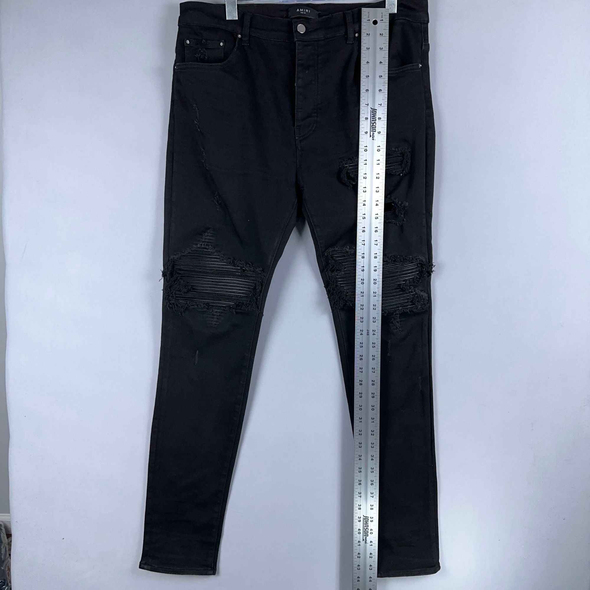 Amiri  Jeans Mens Size 38 Distressed Skinny Black Leather Patch Ripped Made In USA
